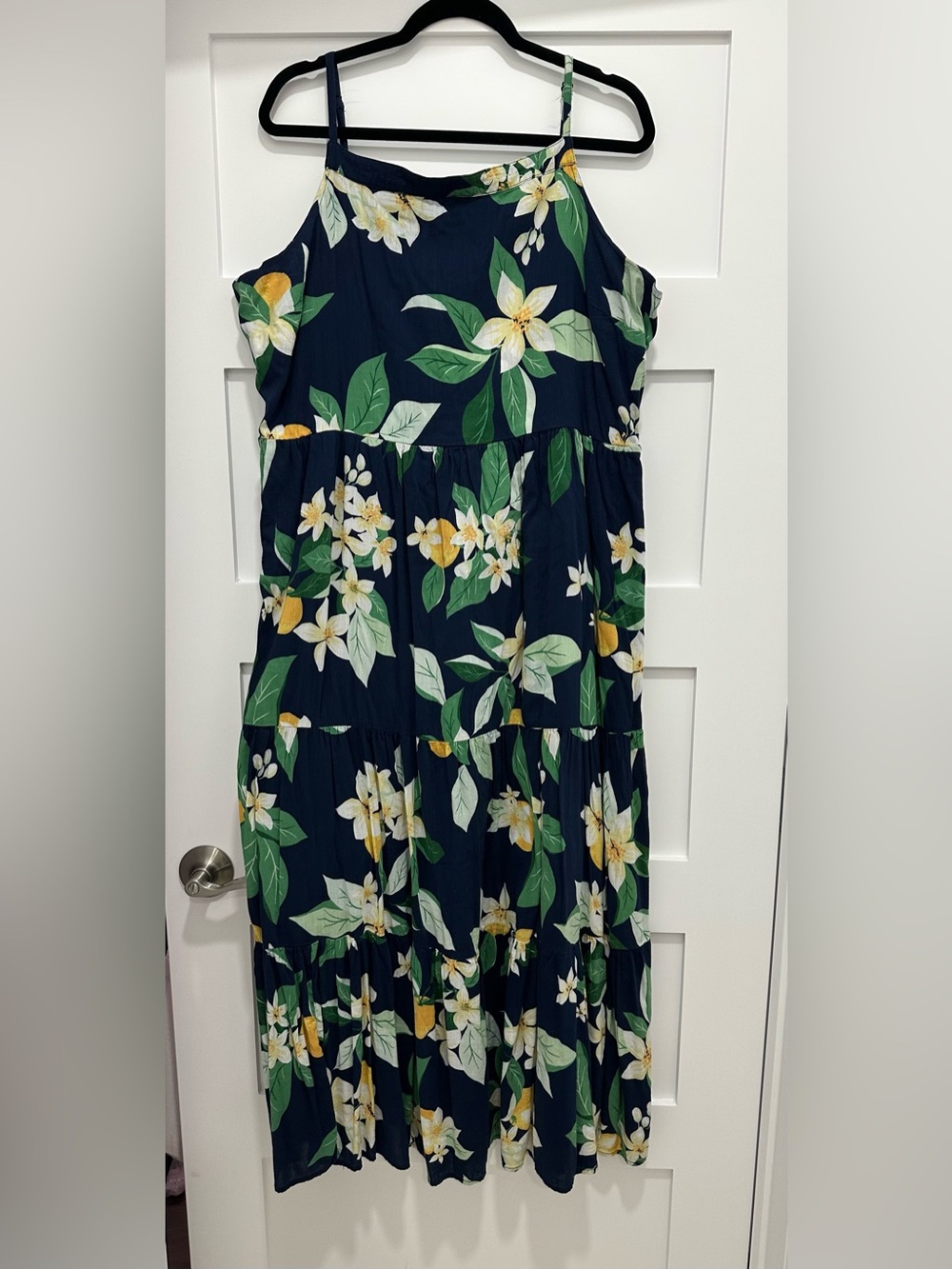 Old navy tiered maxi dress